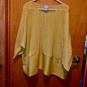 1X Beautiful New, never worn, loose fitting linen/cotton top, Joie